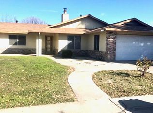 1120 Amberwood Ln, Turlock, CA 95380