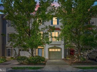 21631 Kings Crossing Ter, Ashburn, VA