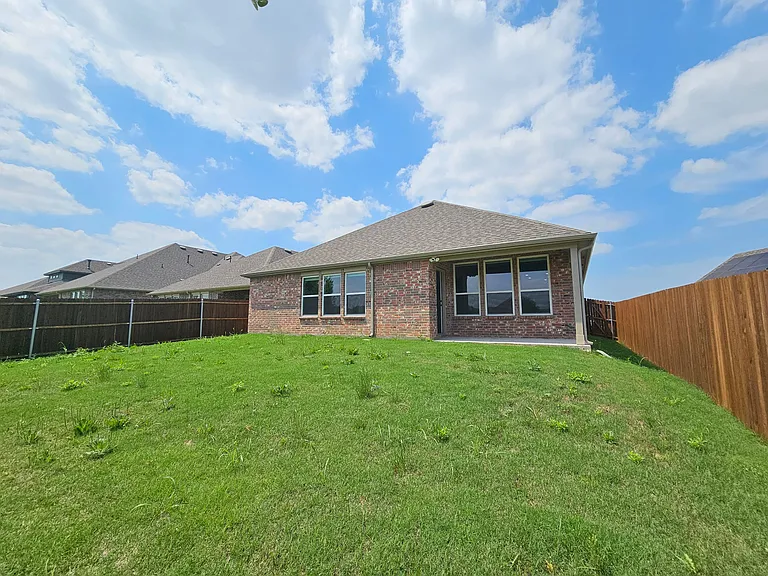 3105 Euclid Way — Photo 28