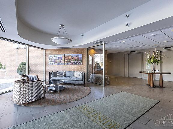 2nd image of 2412 Ingleside Ave APT 4C