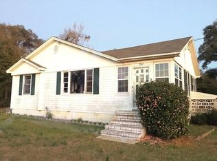 207 Burroughs St, Jackson, SC 29831