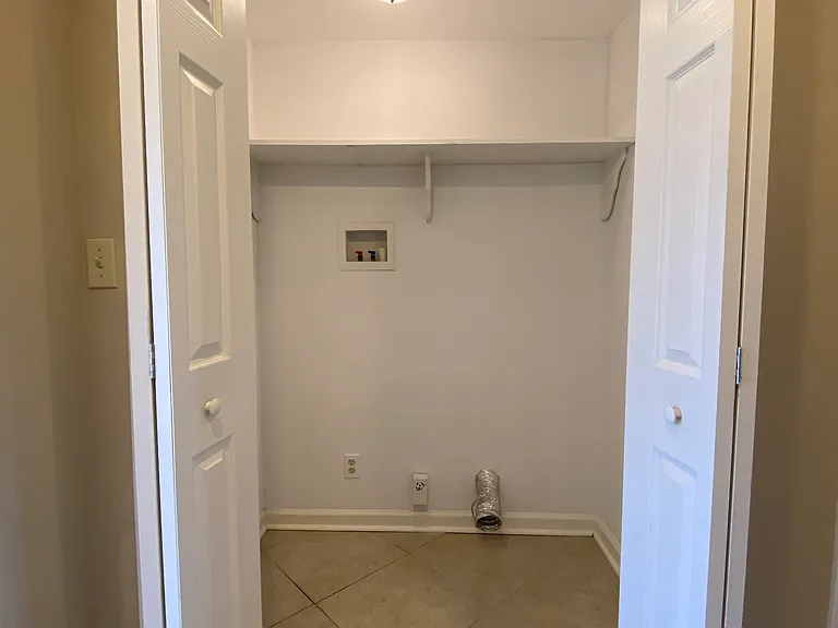112 Meadow River Dr — Photo 18