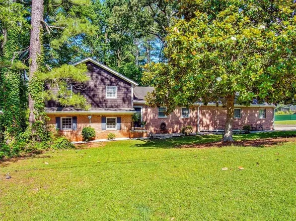2853 Pendant Pl, Decatur, GA 30034