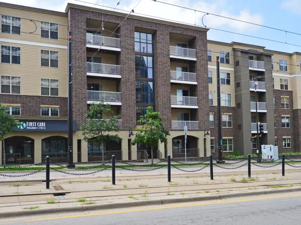 2900 University Ave SE APT 202, Minneapolis, MN 55414