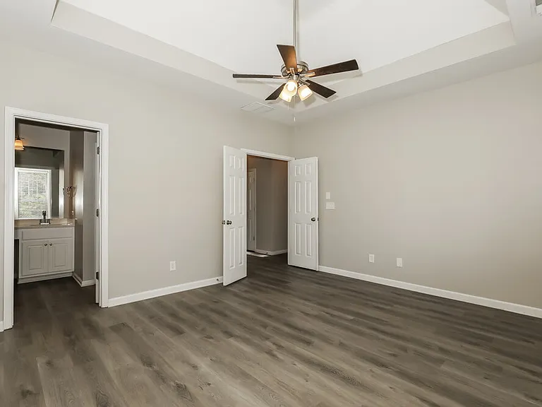 100 Brookcrest Ct — Photo 9