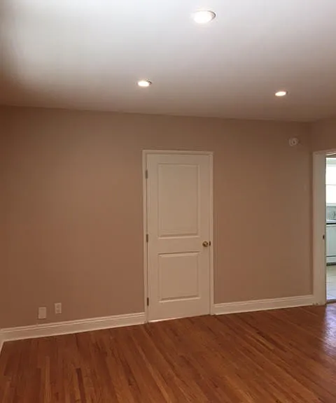 650 Levering Ave #7 — Photo 4