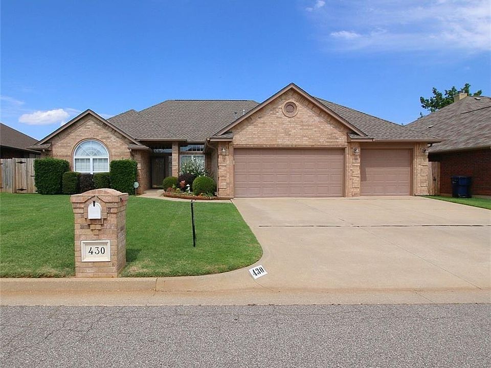 1st image of 430 Palo Verde Dr