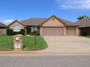 430 Palo Verde Dr, Yukon, OK 73099