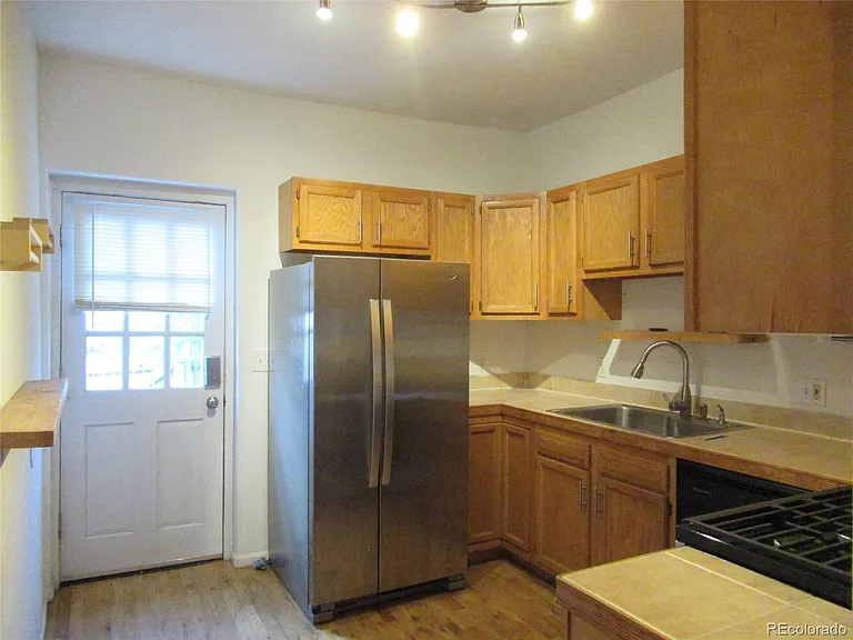 2738 N Downing St — Photo 8