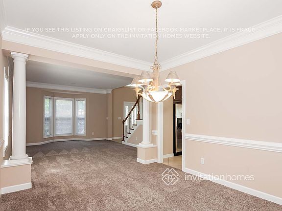 4th image of 5925 Maple View Pl