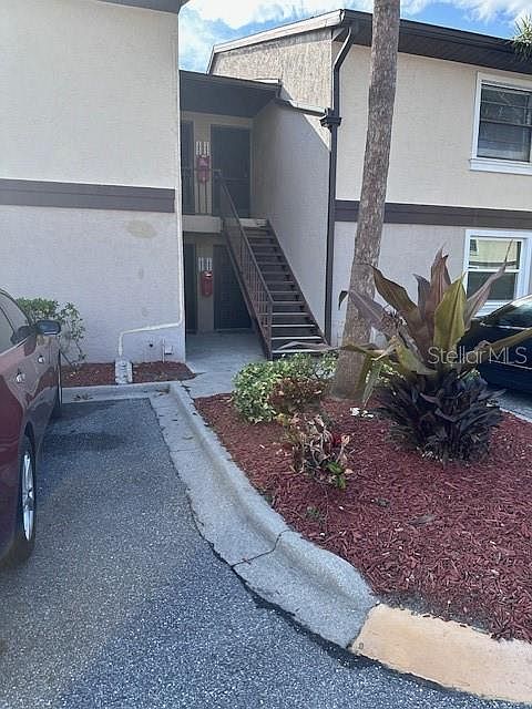 1st image of 1046 ELLEN COURT #1046