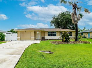 1636 N Flossmoor Rd, Fort Myers, FL 33919