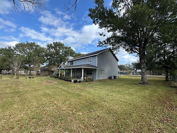 2nd image of 12420 Old Needville Fairchild Rd