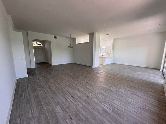 3rd image of 13377 NW 14th St