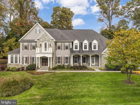 10508 Wynfield Woods Dr, Great Falls, VA 22066