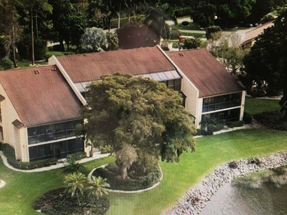 2nd image of 16478 Timberlakes Dr