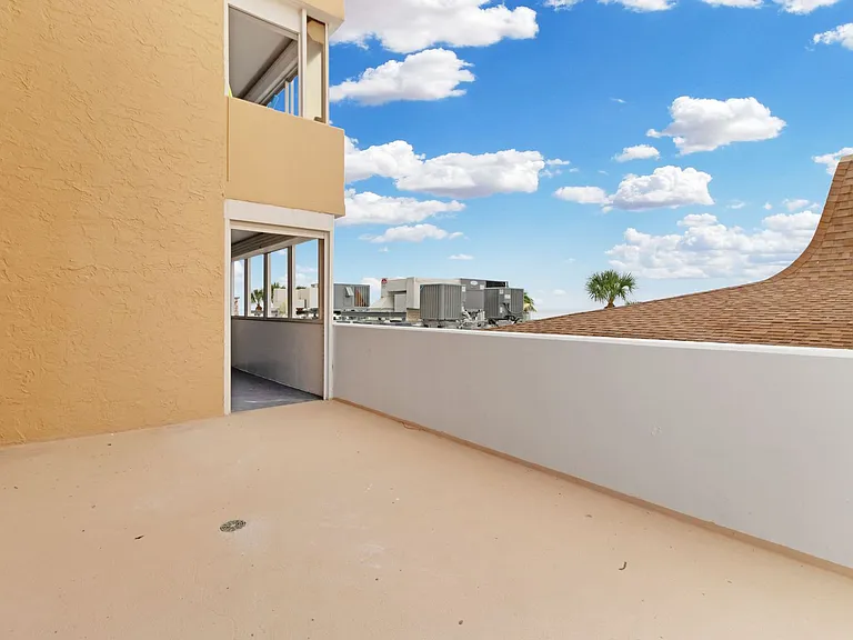 17920 Gulf Blvd #205 — Photo 45