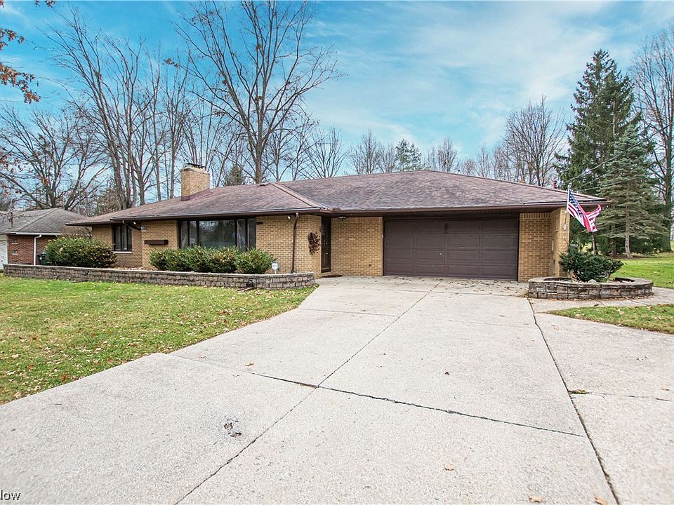 1st image of 12961 Martin Dr