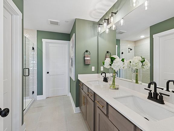 Owner s Bathroom