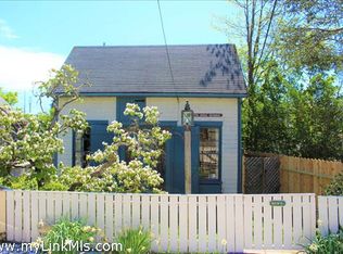 8R Union St #2, Nantucket, MA 02554