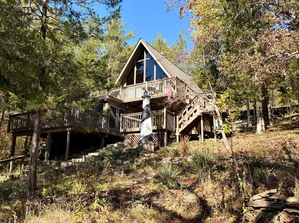 107 Pin Oak Trl, Falmouth, KY 41040