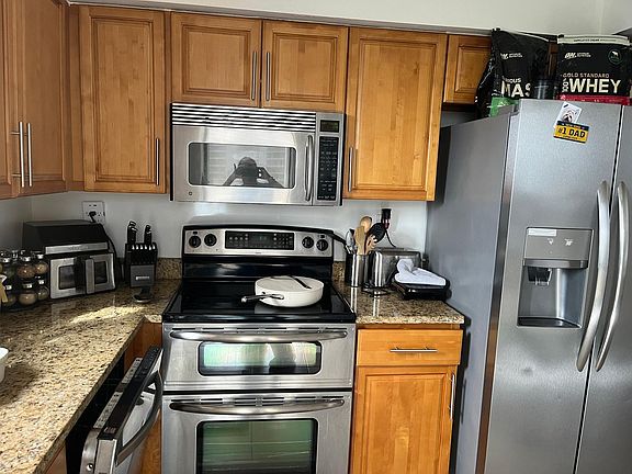 4th image of 3300 NE 192ND Street #1706
