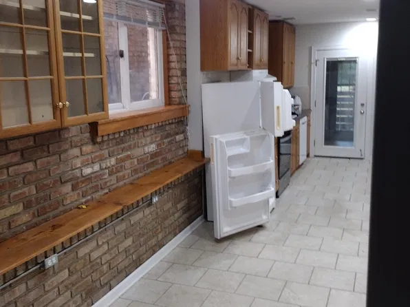 2021 W Thomas St Floor 1, Chicago, IL 60622