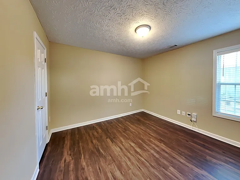 360 Dunagan Dr — Photo 18