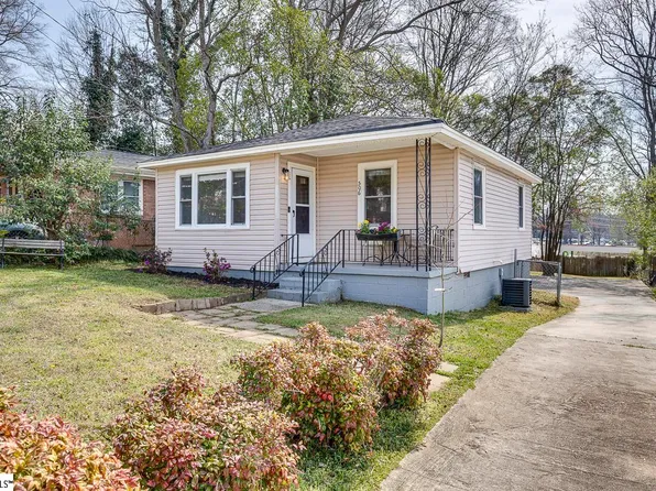 506 Glenn Rd, Greenville, SC 29607