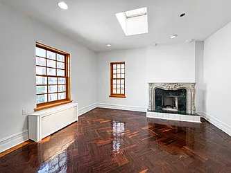 222 Hicks Street, #6R