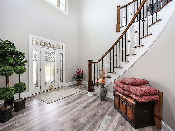 3rd image of 4045 Old Glenola Rd