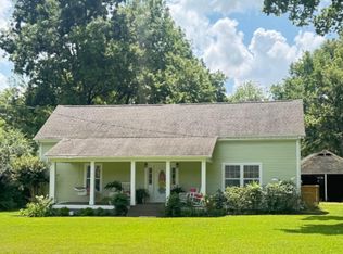 203 E Tate St, Senatobia, MS 38668