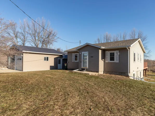 614 3rd Ave NW, Dodge Center, MN 55927