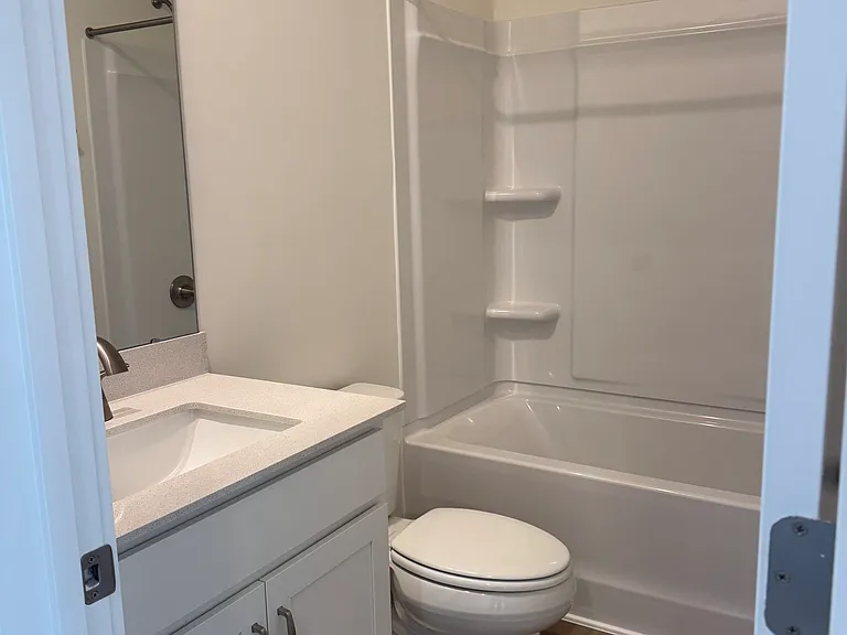 110 Byrum St #106 — Photo 2