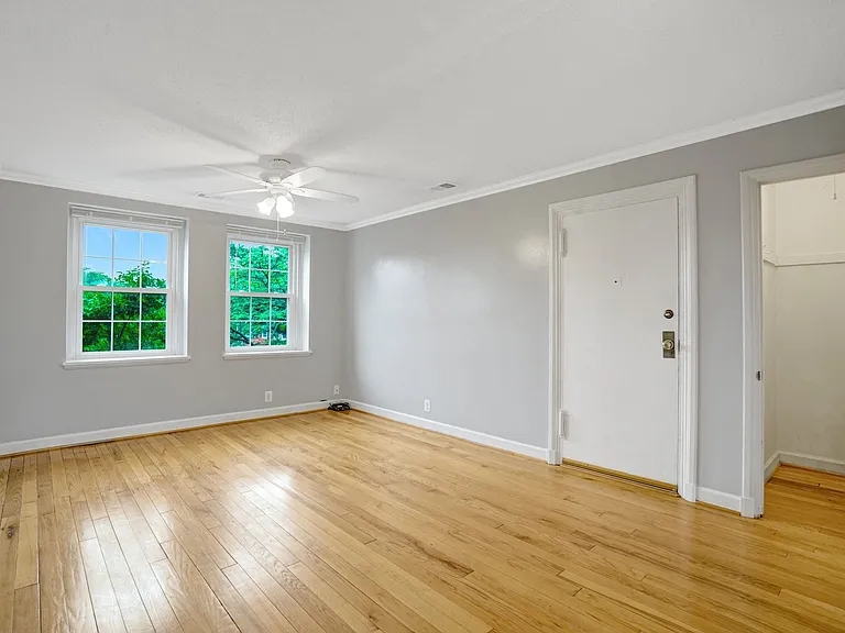 2873 S Buchanan St #C2 — Photo 2