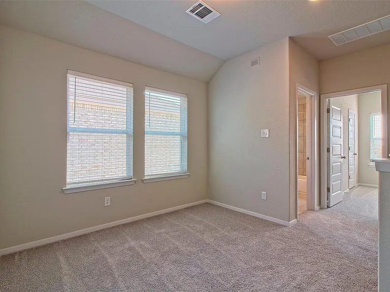6501 Wolf Pack Dr — Photo 15