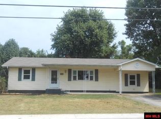 949 Waverly Rd, Mountain Home, AR 72653