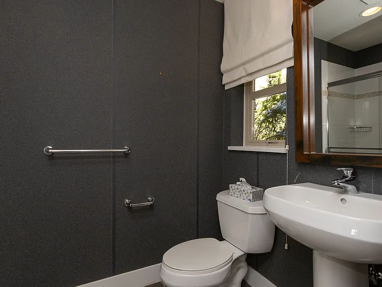 2491 Folkestone Way — Photo 14