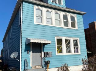 1114 W 148th St #1F, East Chicago, IN 46312