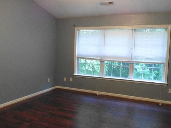 5th image of 3312 Davenport Park Ln
