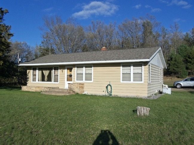 1st image of 1661 Archer Ave