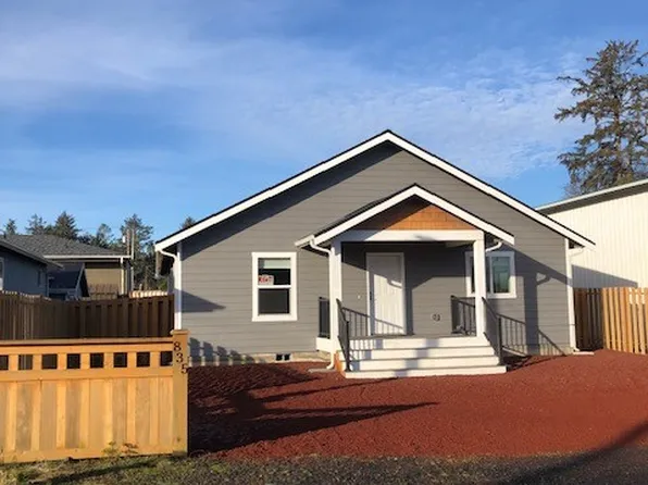 835 N 1st St, Westport, WA 98595