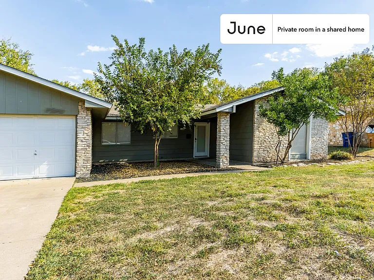 9803 Chukar Cir #B — Photo 24