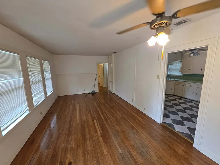 1503 Arcadia Ave — Photo 12
