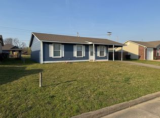 820 Cowell St, Claremore, OK 74017