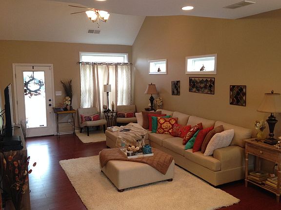 4th image of 153 Leatherwood Ln
