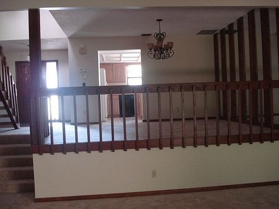 5th image of 339 Coble Dr