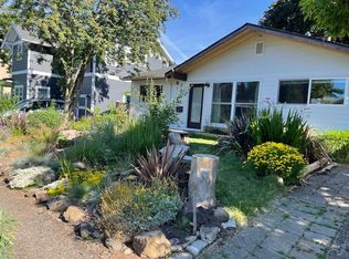 7916 SE Harrison St, Portland, OR 97215