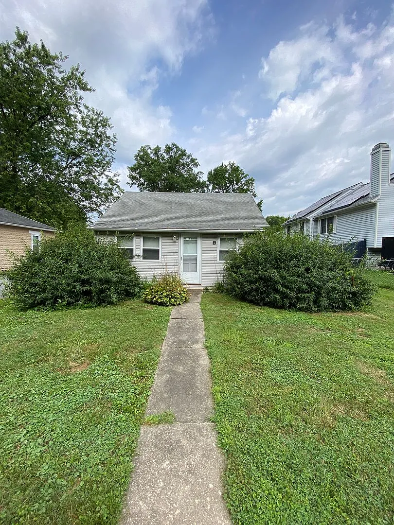 510 S Rogers St — Photo 1
