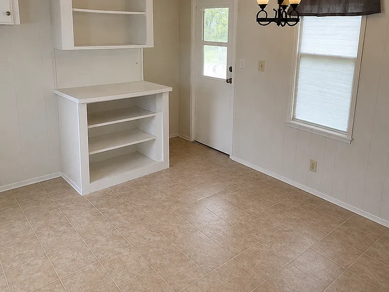 337 Heritage Blvd — Photo 5